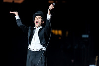 the-hives-at-madison-square-garden-11