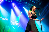 marina and the diamonds at terminal 5-17