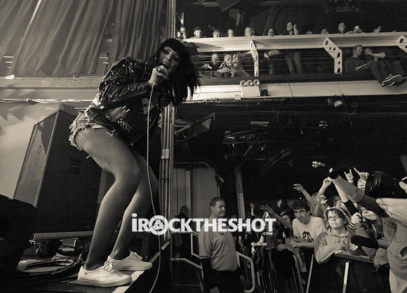 sleigh bells at terminal 5-4