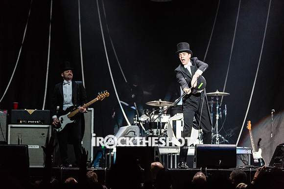 the-hives-at-madison-square-garden