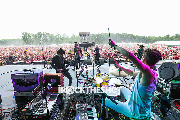 grouplove-at-firefly-festival-4