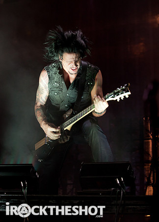 disturbed at mayhem (10 of 15)
