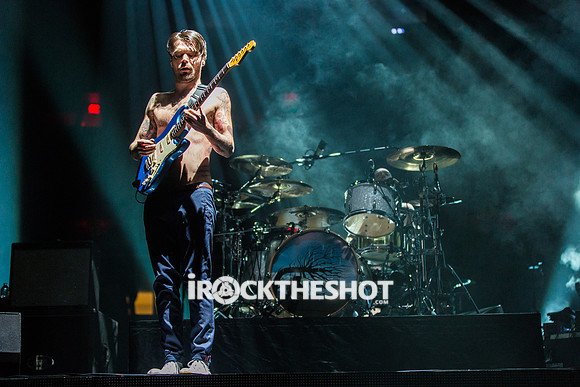 biffy-clyro-at-madison-square-garden-18