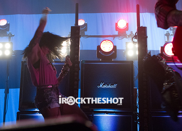 sleigh bells at terminal 5-8