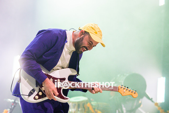 young-the-giant-beacon-theatre-10-21-2022-joe-papeo-7