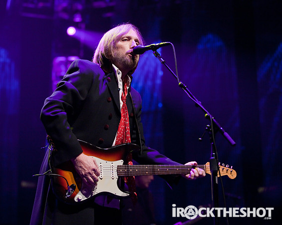 Tom Petty a-19