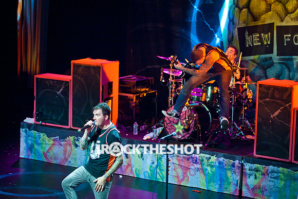 new found glory at best buy-34
