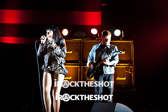 sleigh bells at prudential center-14
