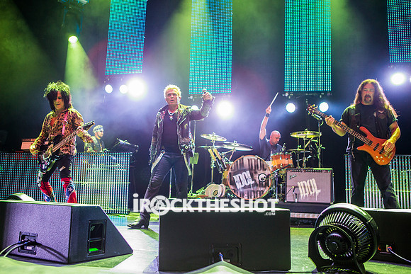 billy-idol-at-the-capitol-theatre-8