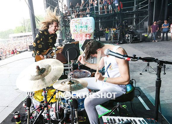 grouplove-at-firefly-festival-14