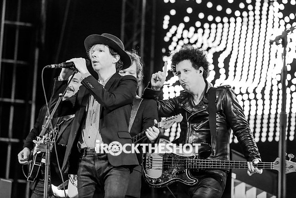 beck-at-firefly-papeo-1