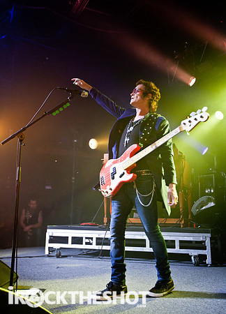 black_country_communion_at_starland_ballroom-26