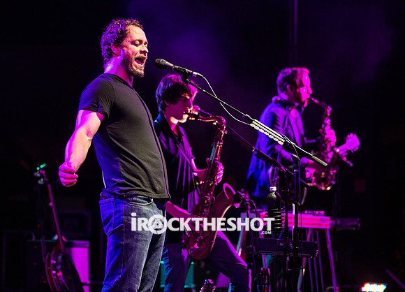 amos-lee-at-firefly-festival-21