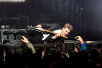 the-hives-at-madison-square-garden-12