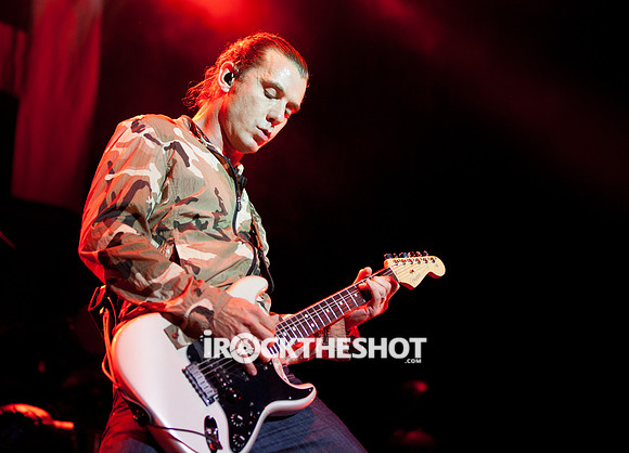 bush at the wellmont theatre-3
