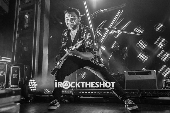 walk-the-moon-webster-hall-joe-papeo-11.12.2022-21