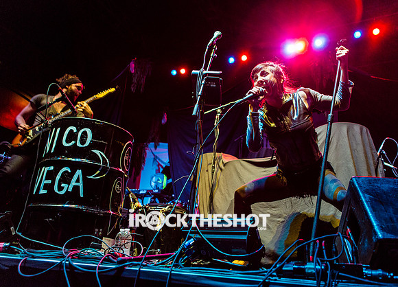 nico vega at roseland ballroom-16