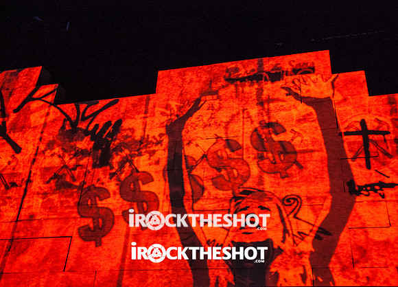 roger waters wall yankee stadium-8