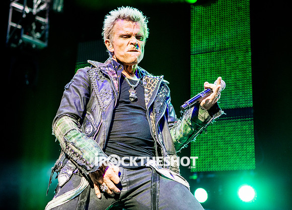 billy-idol-at-the-capitol-theatre-2