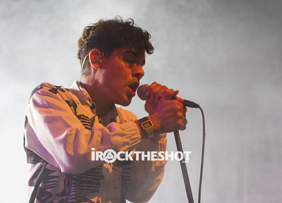 neon indian at terminal 5-18