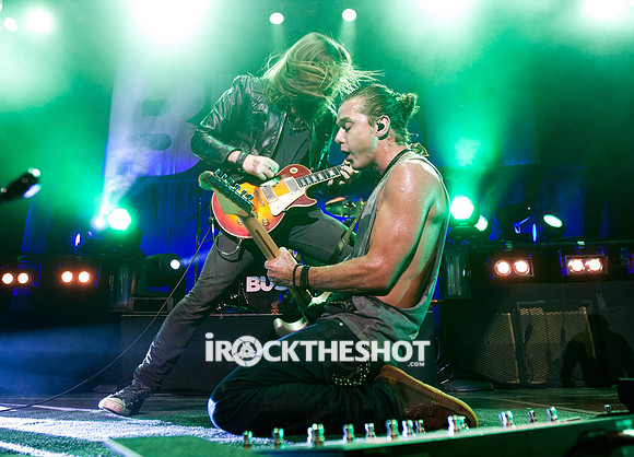 bush at the wellmont theatre-20