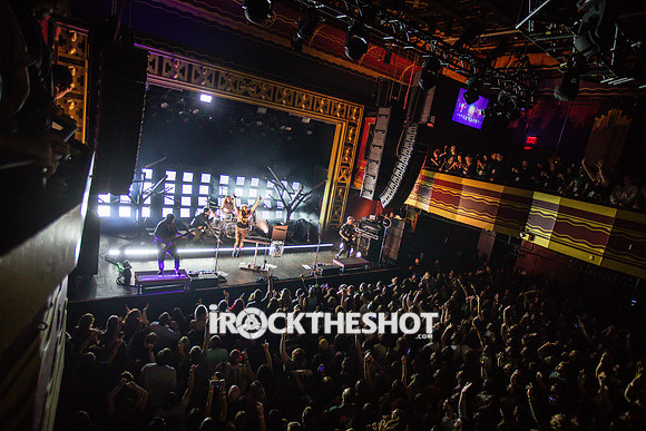 walk-the-moon-webster-hall-joe-papeo-11.12.2022-35