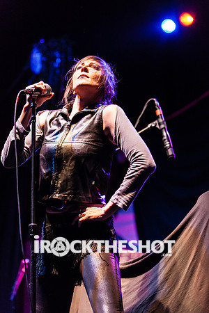 nico vega at roseland ballroom-18