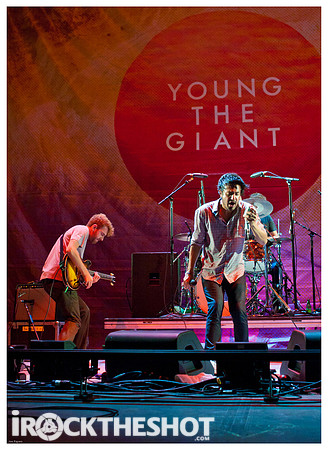 young the giant at pnc-5503
