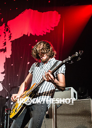 dead sara at terminal 5-15