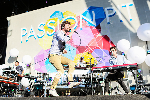 passion-pit-at-firefly-festival-18