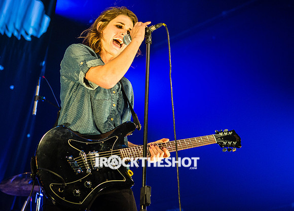 dead sara at terminal 5-8
