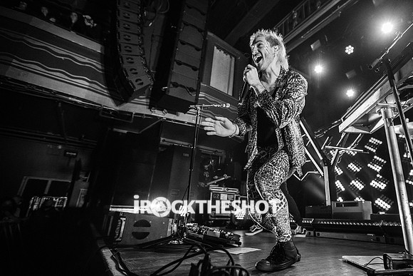walk-the-moon-webster-hall-joe-papeo-11.12.2022-22