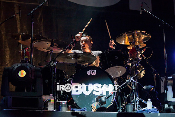bush at the wellmont theatre-5