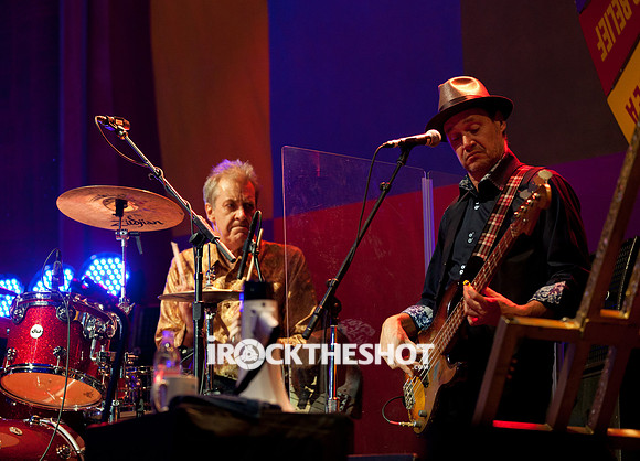 elvis costello at the wellmont-7