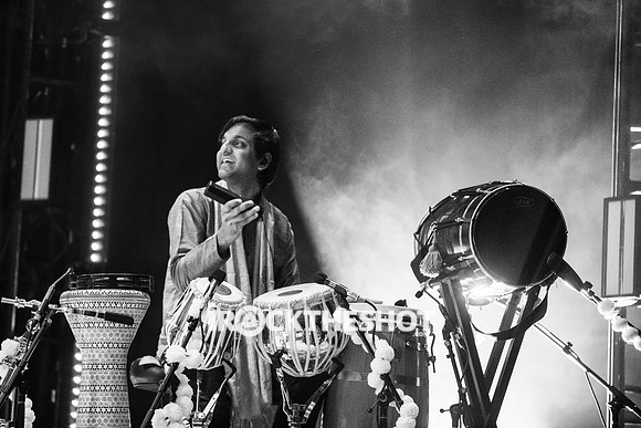 young-the-giant-beacon-theatre-10-21-2022-joe-papeo-43