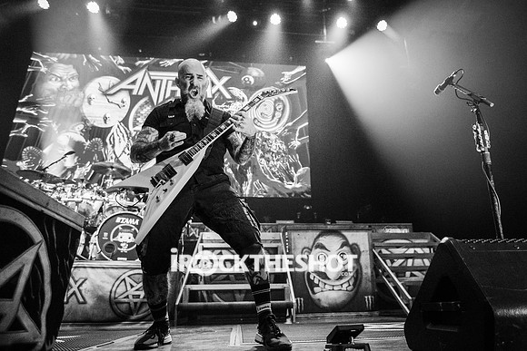 anthrax-at-the-wellmont-2023-joe-papeo-12