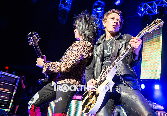 billy-idol-at-the-capitol-theatre-5