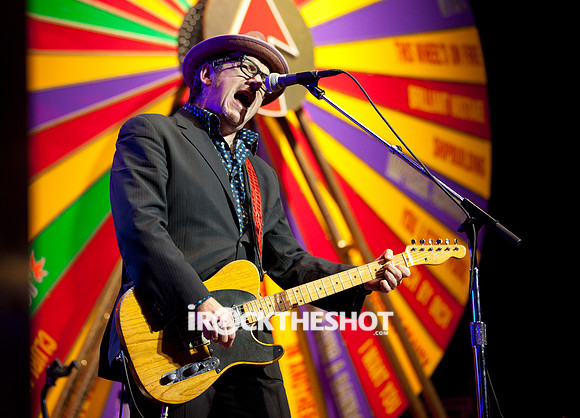elvis costello at the wellmont-8