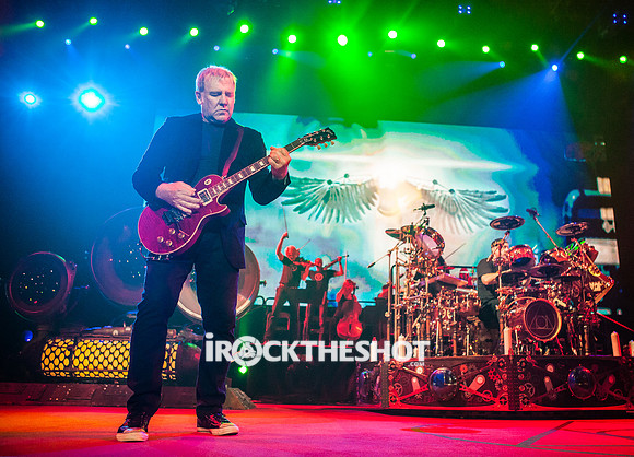 rush at prudential center-26