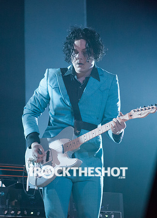 jack white at roseland-15