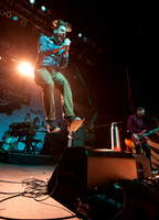 kaiser chiefs at terminal 5-8