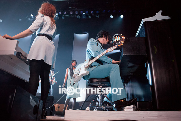 jack white at roseland-22