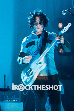 jack white at radio city music hall-13