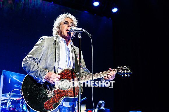 the who cares at madison square garden-26