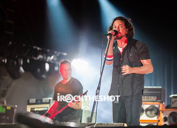 pearl jam at mia