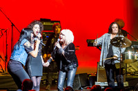 Cyndi Lauper Home for the Holidays at The Beacon Theatre