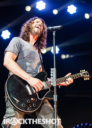 soundgarden at prudential center-30