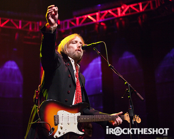 Tom Petty a-6