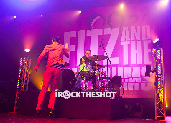 fitz & the tantrums at terminal 5-8