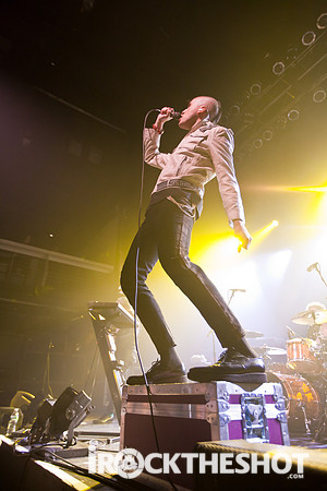 Neon Trees-1